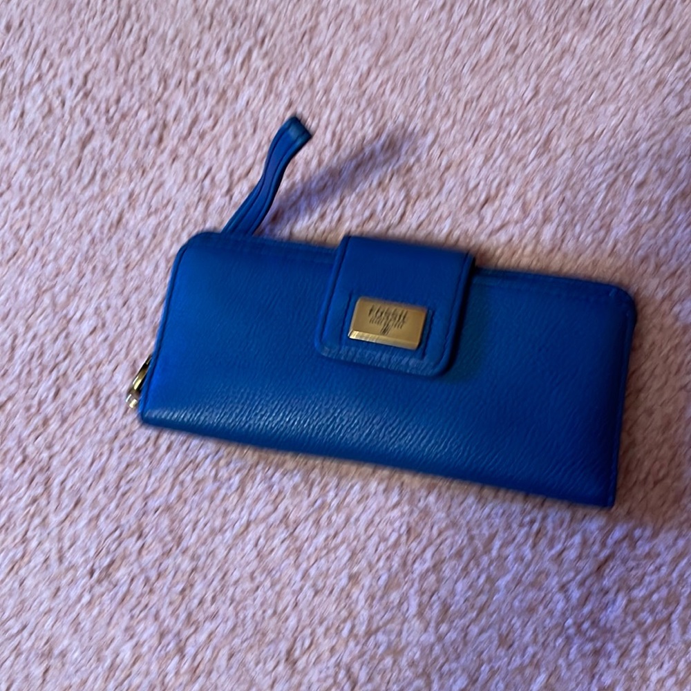 To authentic fossil wallet